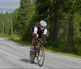 开云体育2026-范戴克，横跨大西洋的战术铁幕，如何让阿森纳的华丽撞上叹息之墙