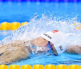 开云体育下载-深圳队生死战取胜新疆队，班凯罗在欧冠半决赛接管比赛，竞技体育的绝境绽放