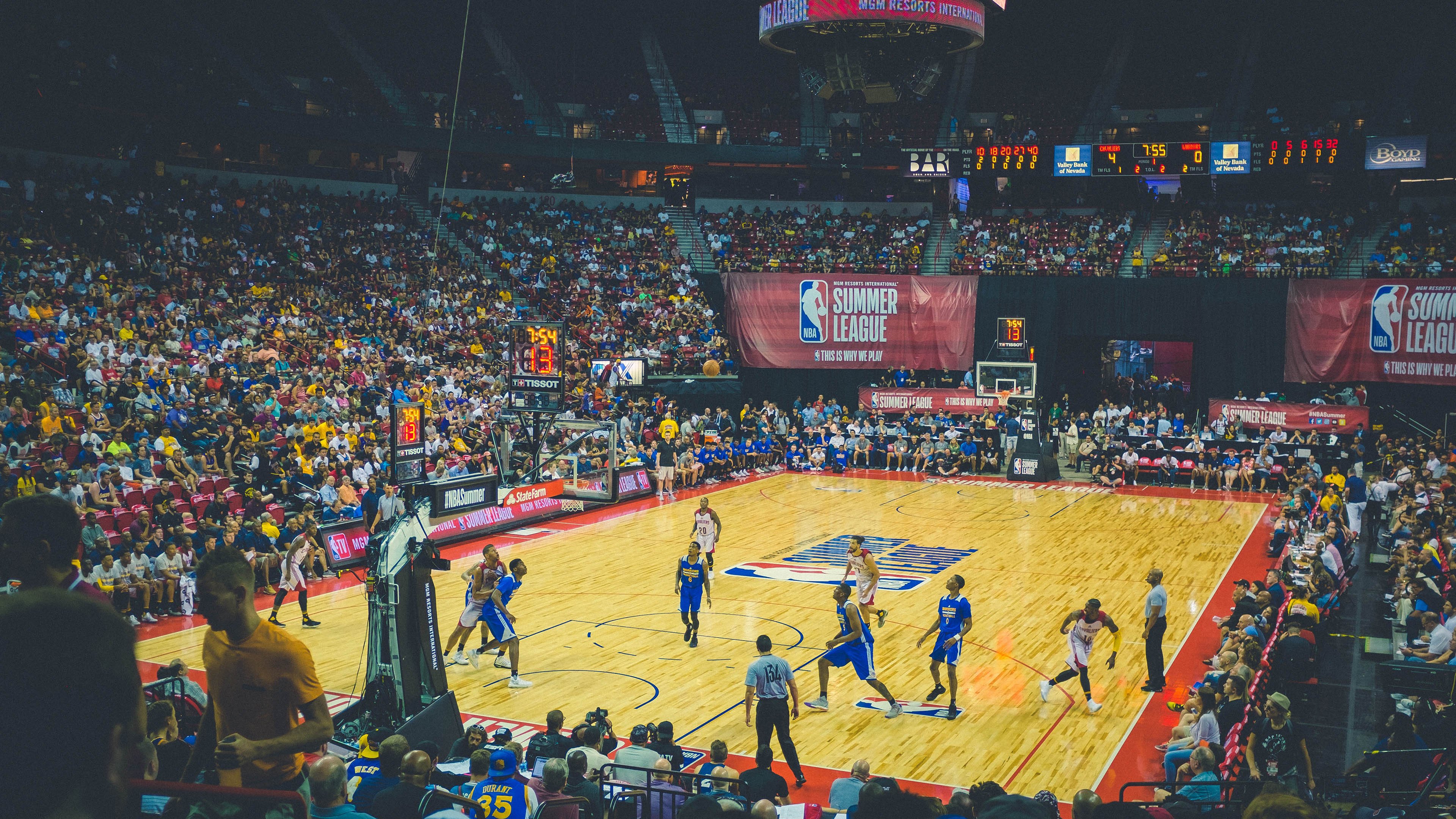 保罗攻防转换核心，快船淘汰赛过关国王，老将智慧与体系胜利